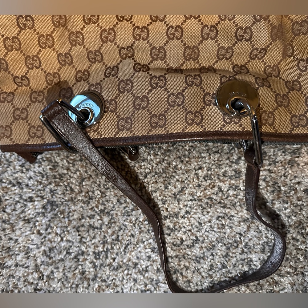 Gucci Bag - Picture 4 of 10